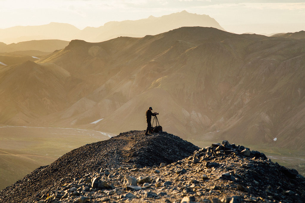 Guide to Landmannalaugar - The Gateway to the Icelandic Highlands. 