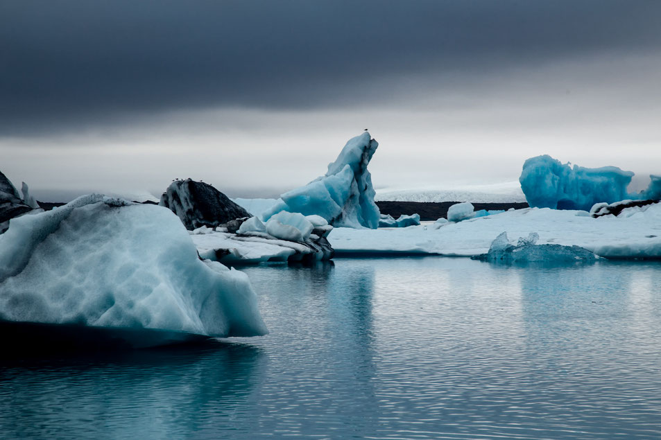 Photographing Iceland. 10 Day Road Trip Guide around the Land of Fire and Ice 11 Jökursálón Glacier Lagoon. Iceland Road trip