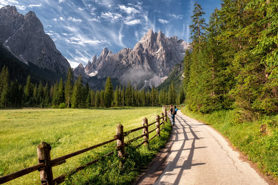 The start of the Fiscalina Valley Hike near Sesto in the Italian Dolomites