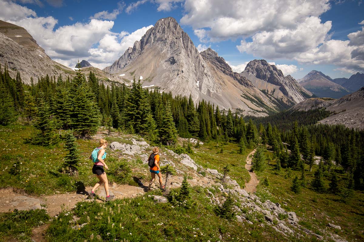 14 Day Hikes with Jaw-Dropping Views in Canmore and Kananaskis Country 35 Burstall Pass 9