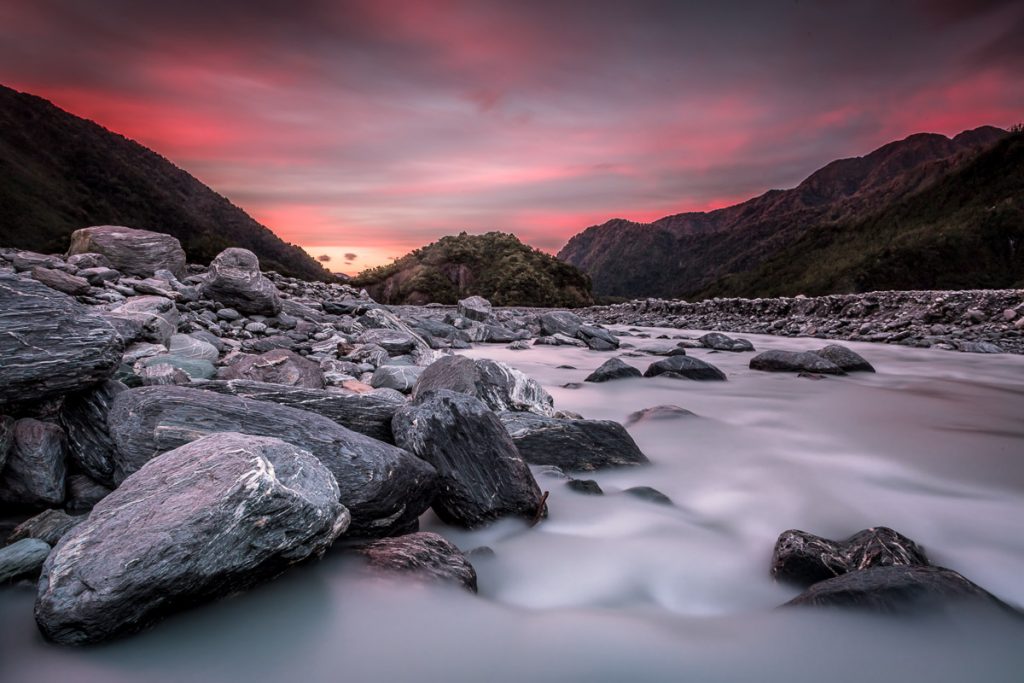 18 Most Photogenic Places on The South Island of New Zealand 18 Franz Josef Valley 3