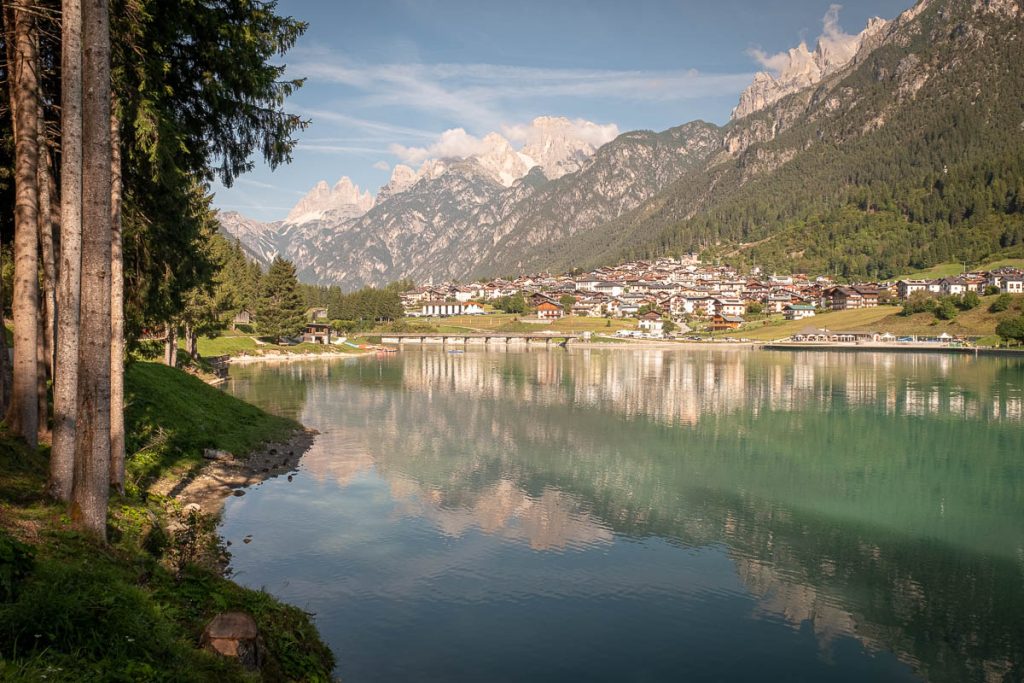 Guide to Cortina D'Ampezzo: Best Hikes, Via Ferratas & Photography Spots 21 Lake Auronzo 1