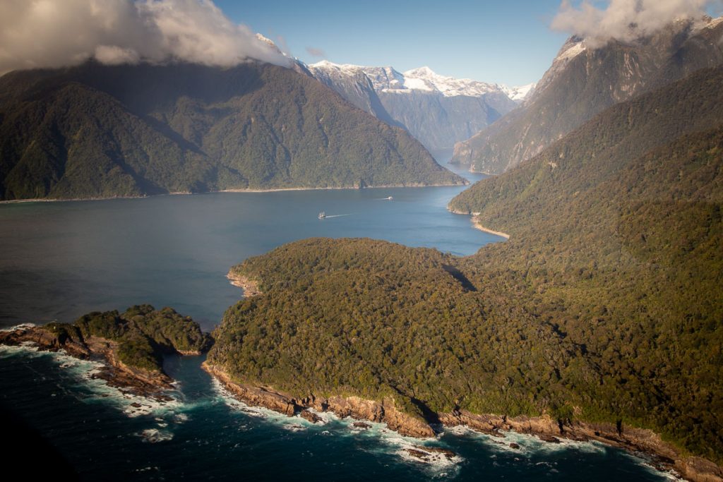 New Zealand's North and South Island: Two Week Self Drive Road Trip Itinerary 45 Milford Sound 22