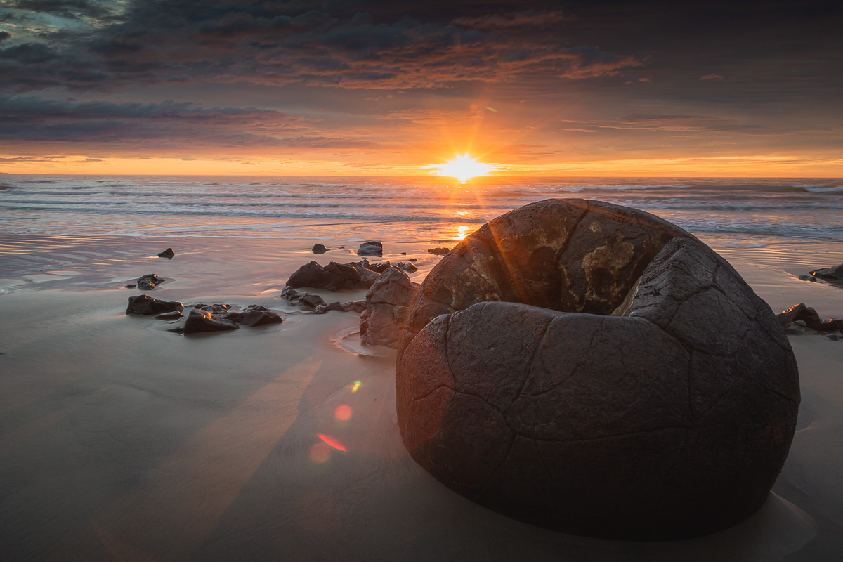 Moeraki Boulders 8