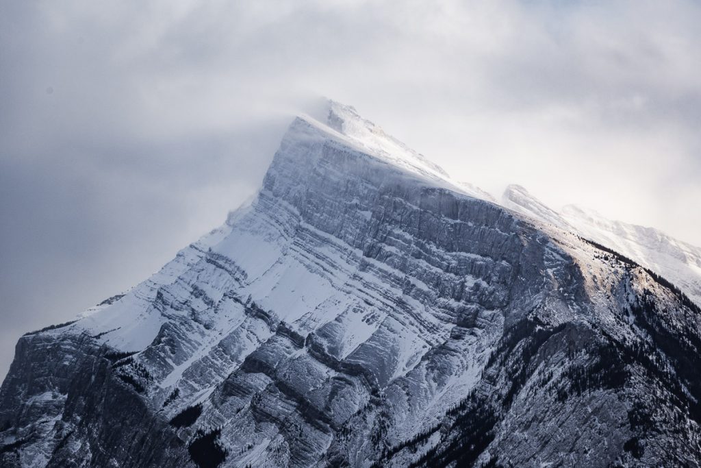 25 Photos That Prove Alberta Is A Winter Wonderland 7 Mount Rundle Viewpoint 2