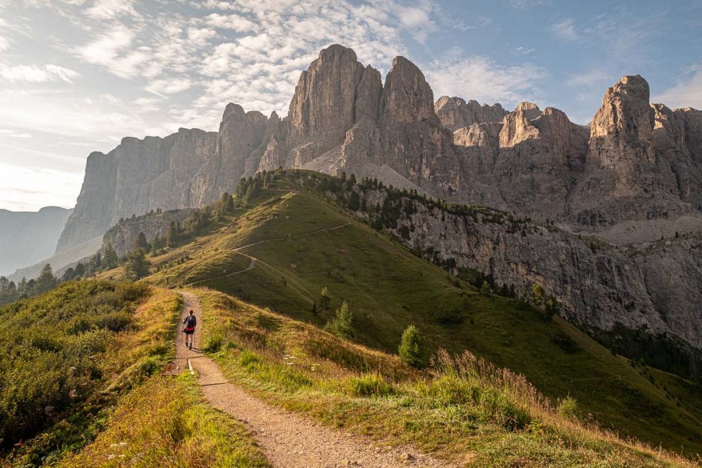Passo Gardena Hiker 1