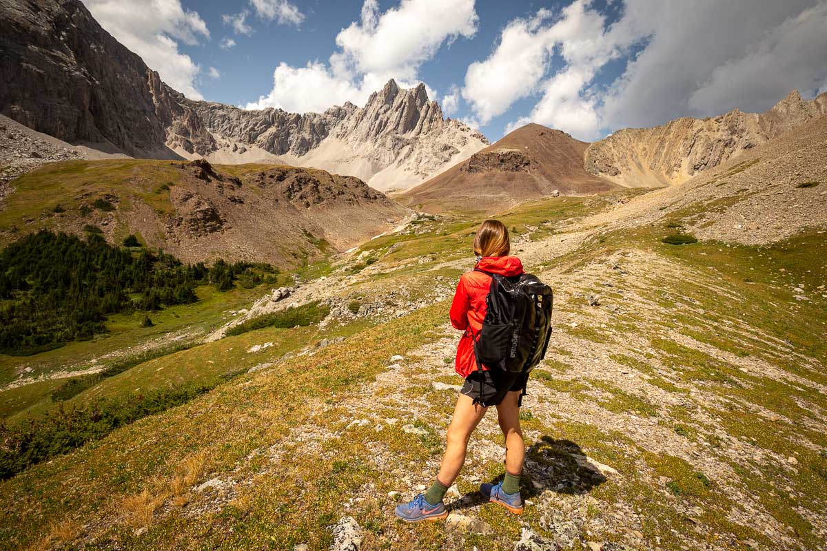 14 Day Hikes with Jaw-Dropping Views in Canmore and Kananaskis Country 44 Piper Pass 21