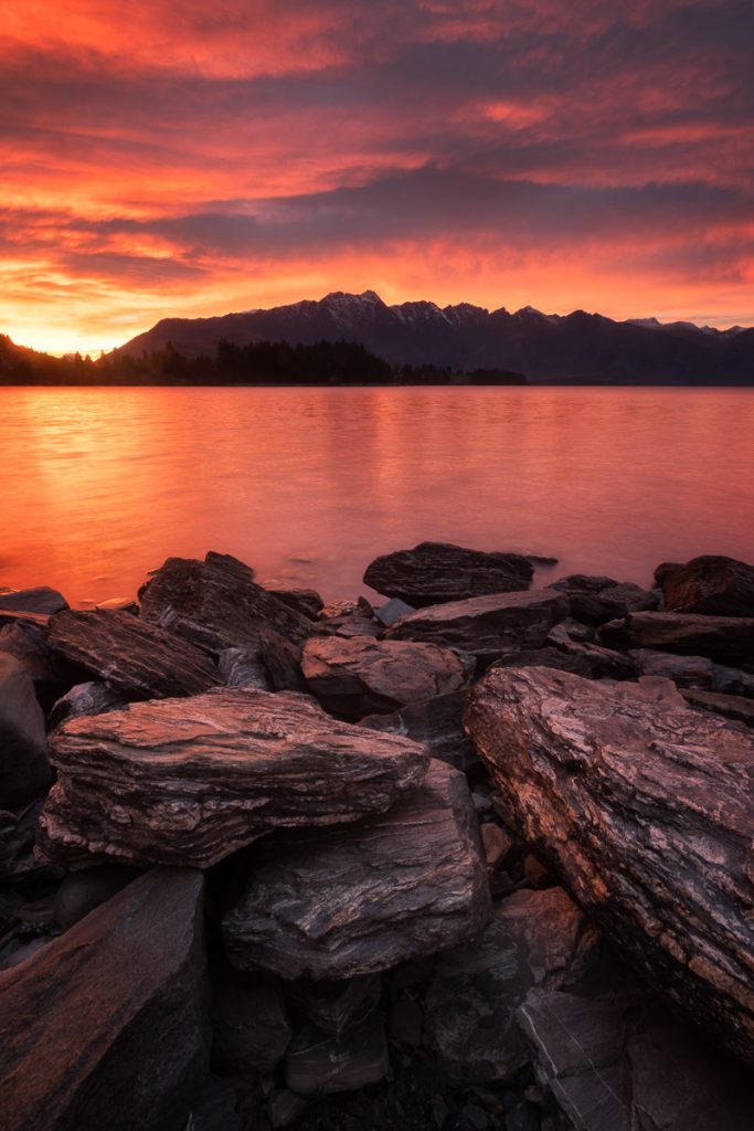 18 Most Photogenic Places on The South Island of New Zealand 12 Queenstown Sunrise 3