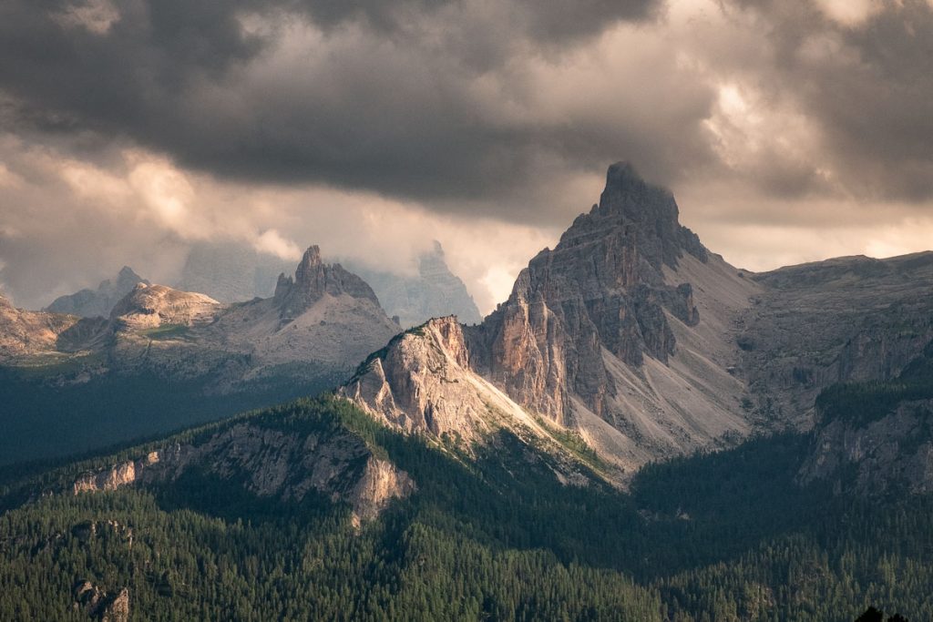 Guide to Cortina D'Ampezzo: Best Hikes, Via Ferratas & Photography Spots 20 Rifugio Pomedes 1