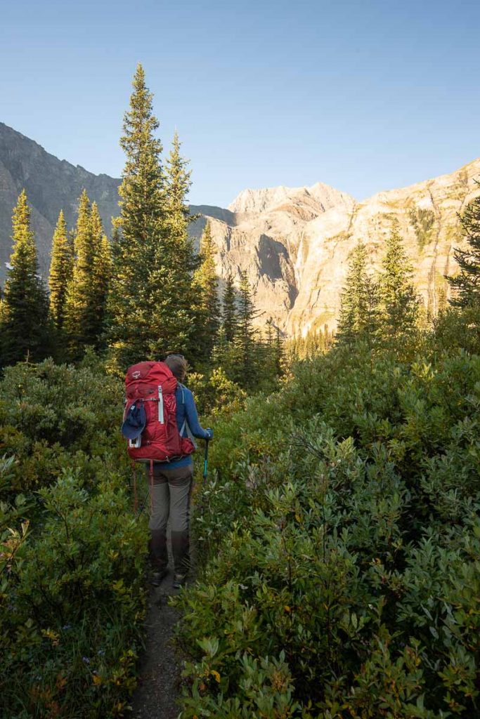 Rockwall trail day 1 Paint pots to helmet falls 18