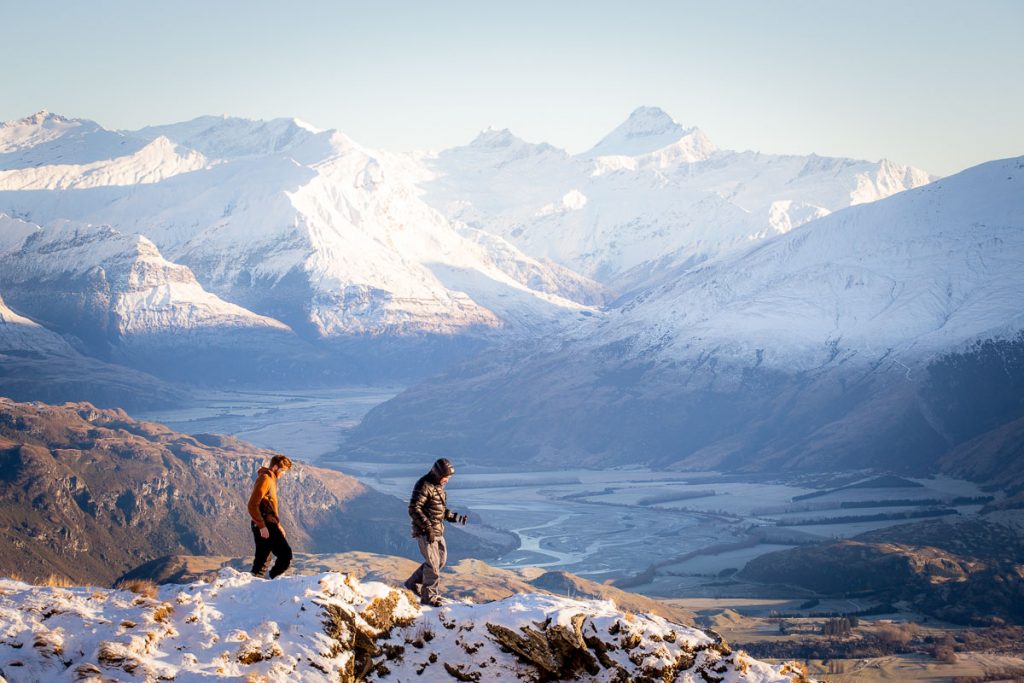 30 Photos From New Zealand That Will Turn You Into an Outdoor Person 10 Roys Peak Lake Wanaka 12