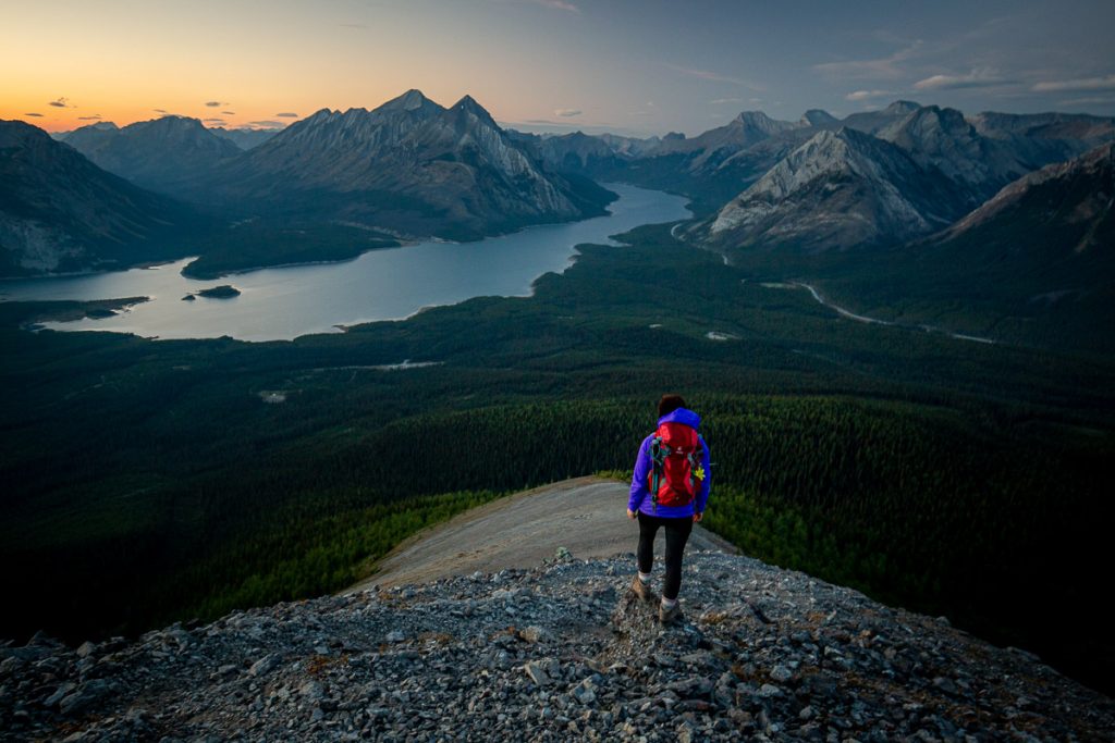 Western Canada in 3 weeks - Road Trip Plan from Vancouver to Canadian Rockies and Back 21 Tent Ridge 35